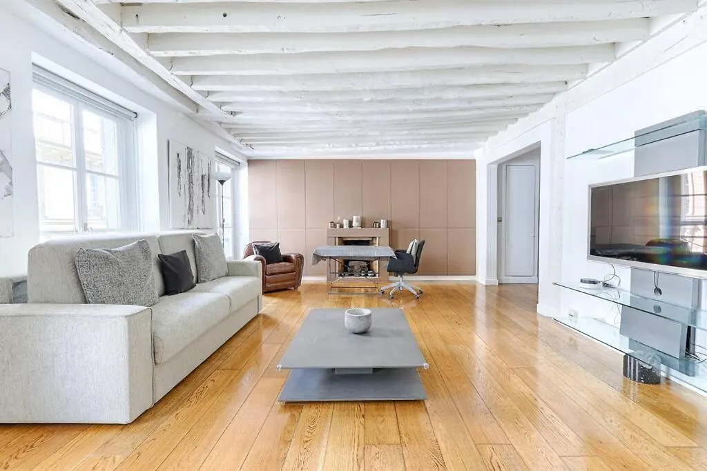 Marais Historical Center Charming Apartment 1Br contacts