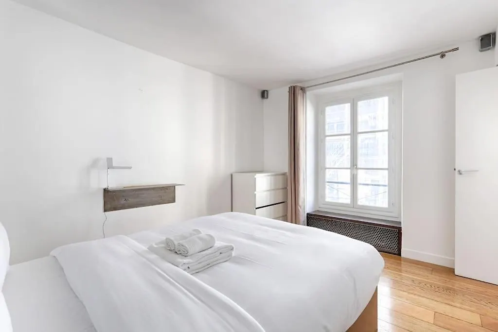 Marais Historical Center Charming Apartment 1Br Paris