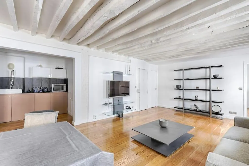 Marais Historical Center Charming Apartment 1Br Paris