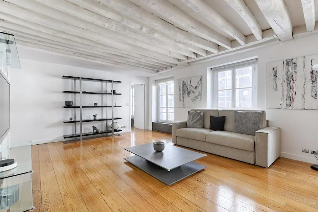 Marais Historical Center Charming Apartment 1Br Paris